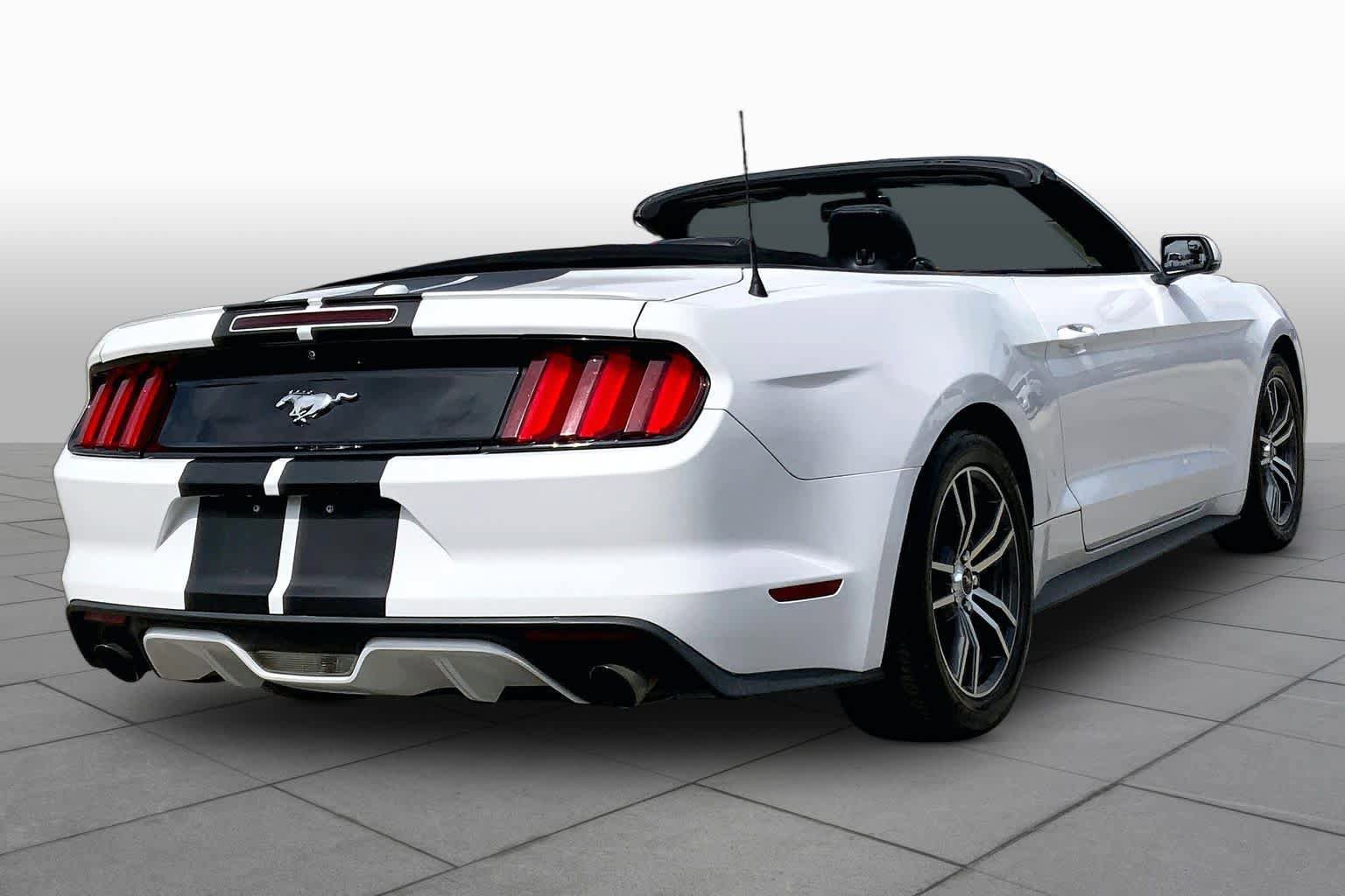 Certified 2017 Ford Mustang Premium RWD image 11