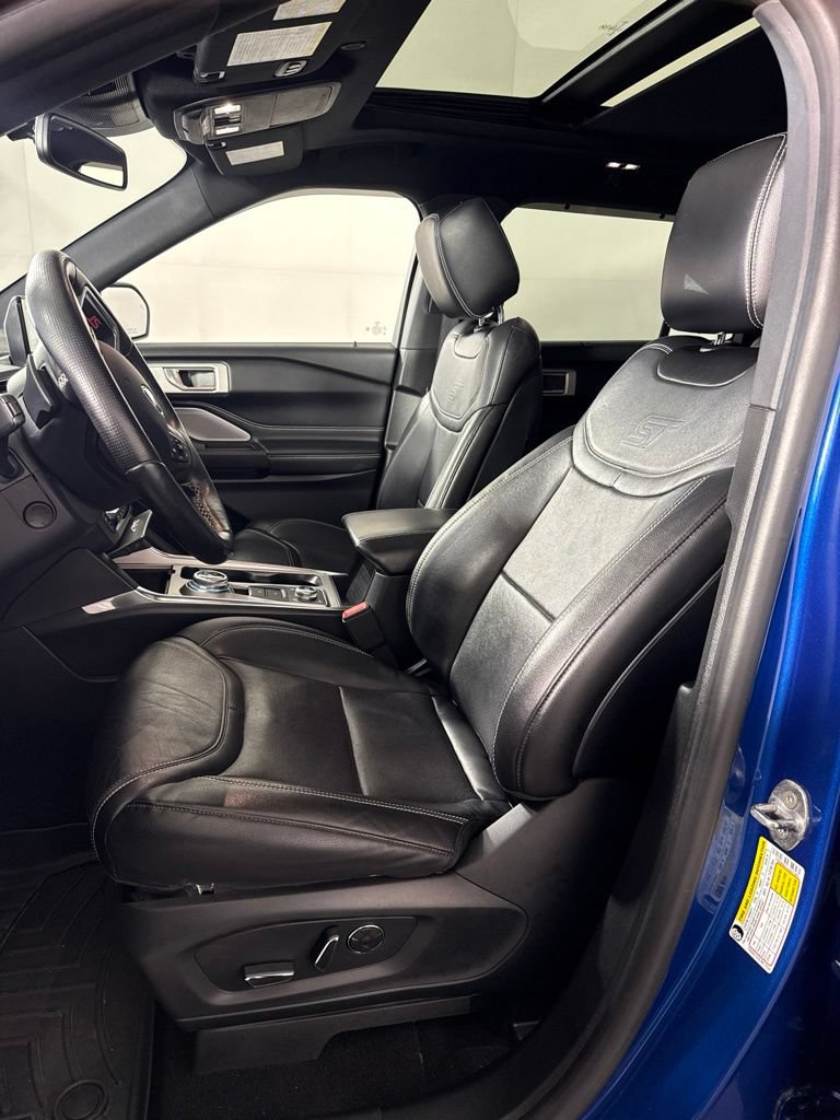 Certified 2020 Ford Explorer ST w/ ST Street Pack AWD/4WD image 18