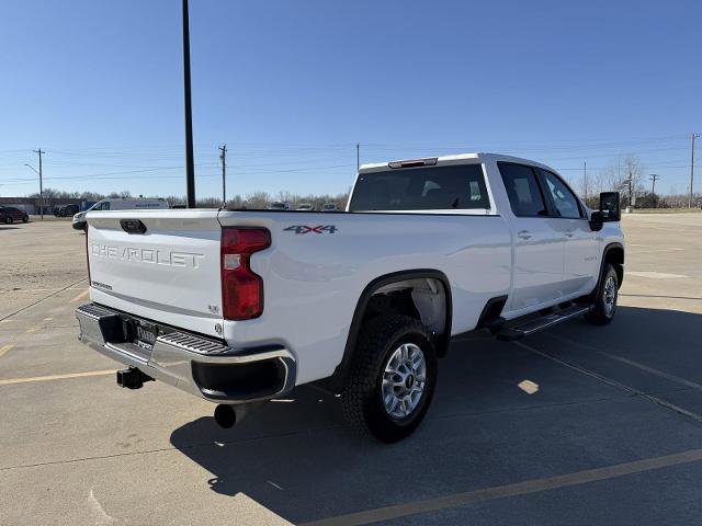 Used 2024 Chevrolet Silverado 2500 LT image 10