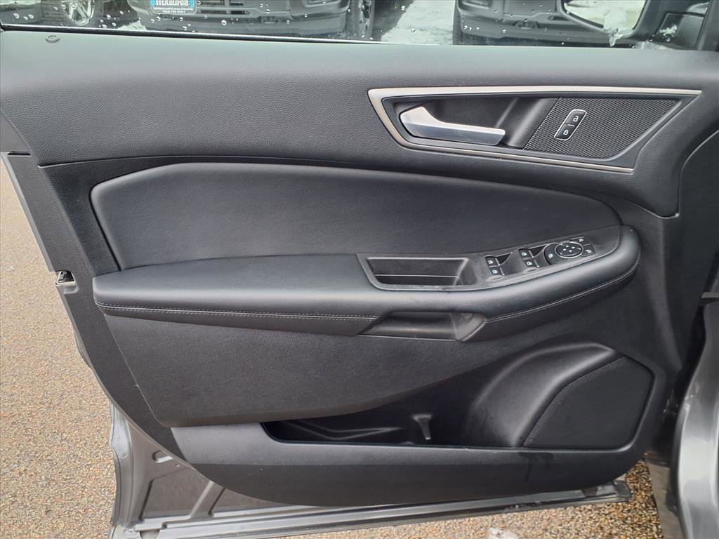 Certified 2022 Ford Edge SEL w/ Convenience Package image 12