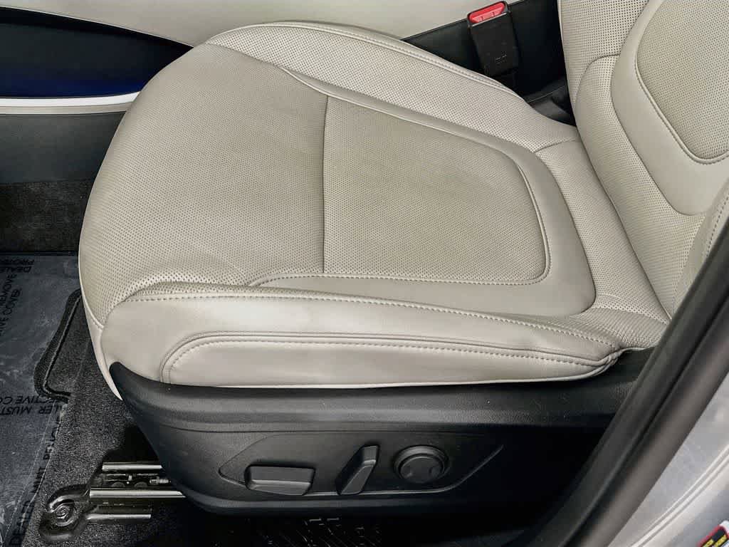 Used 2024 Hyundai Tucson Limited FWD image 32