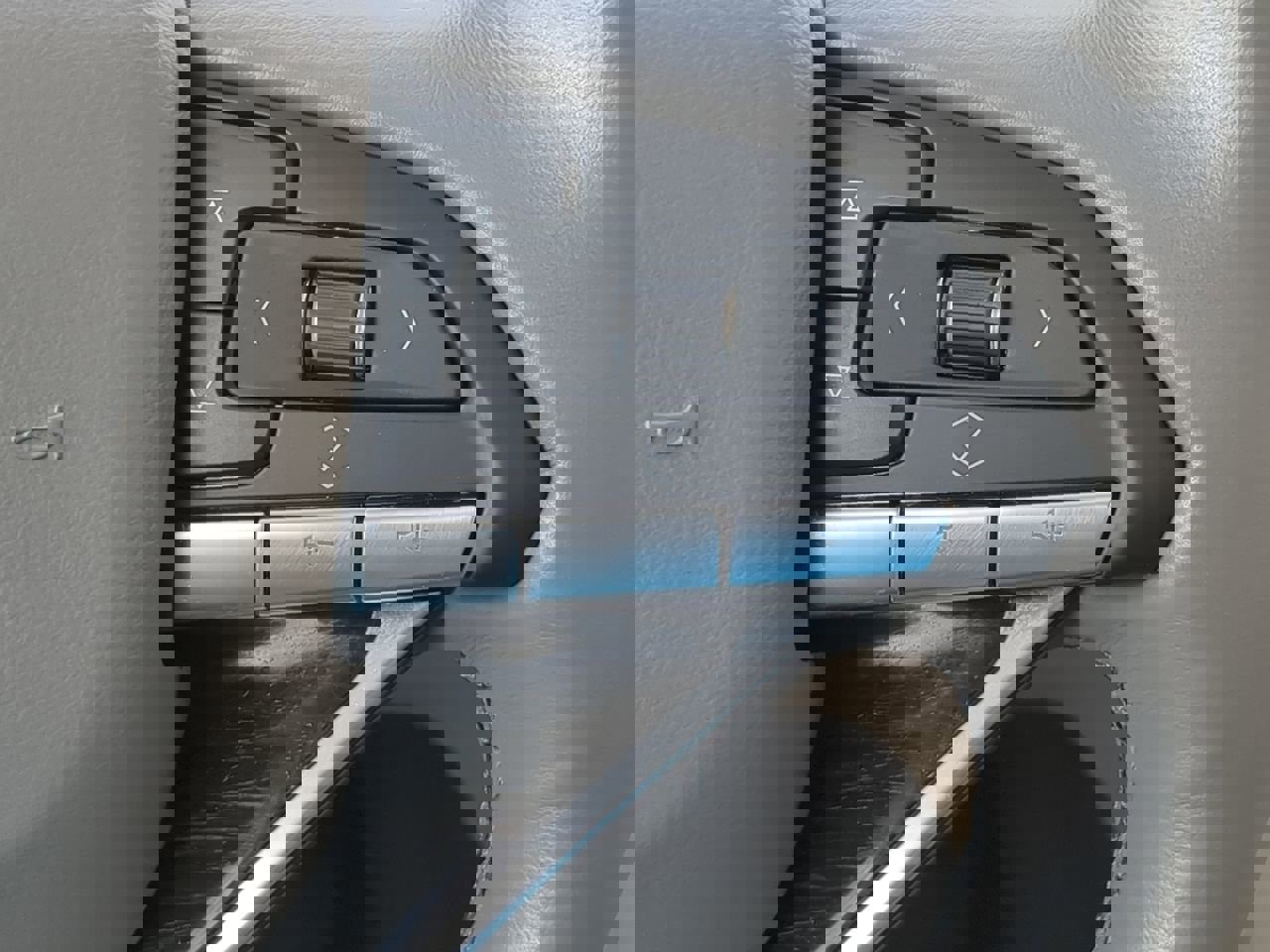 Used 2020 Cadillac XT6 Premium Luxury image 24