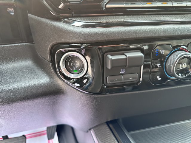 Used 2023 Chevrolet Silverado 1500 ZR2 AWD/4WD image 19