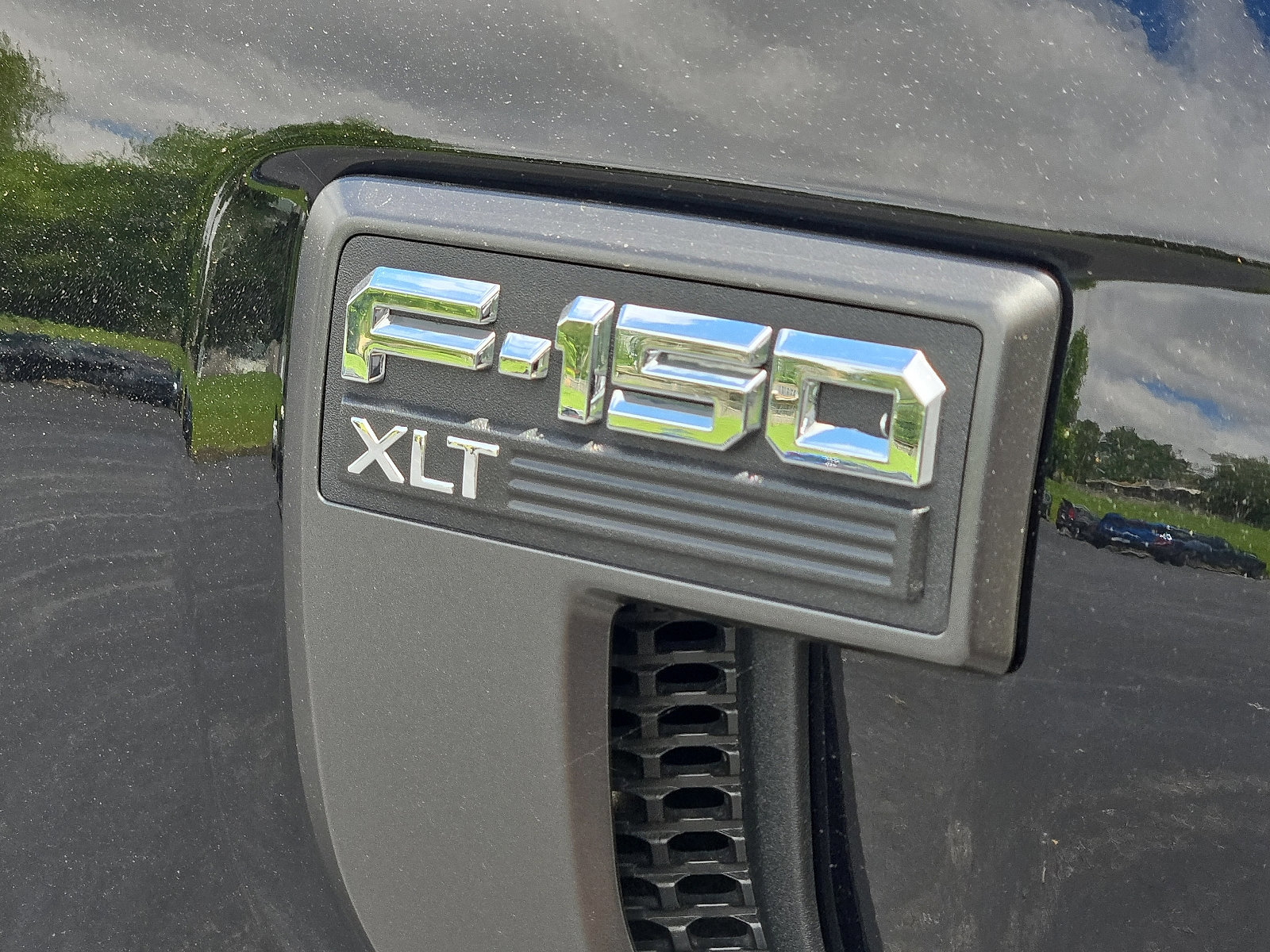 Certified 2023 Ford F150 XLT w/ Equipment Group 302A High image 12