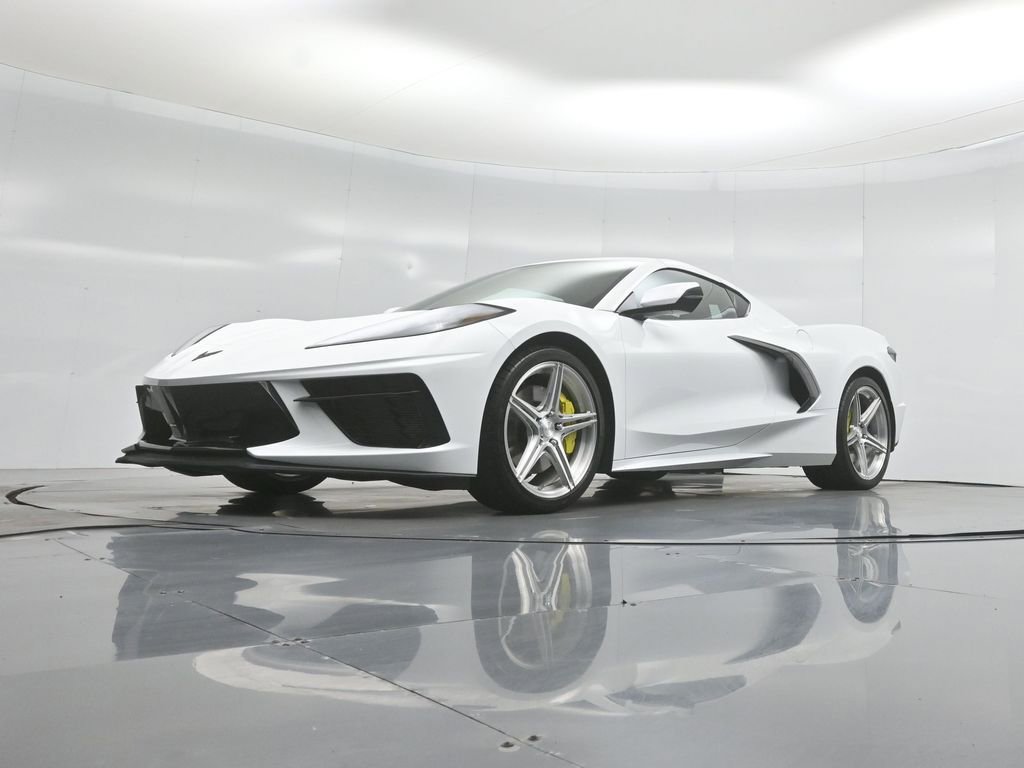 Used 2023 Chevrolet Corvette Stingray Preferred Cpe w/ Z51 Performance Package RWD image 39