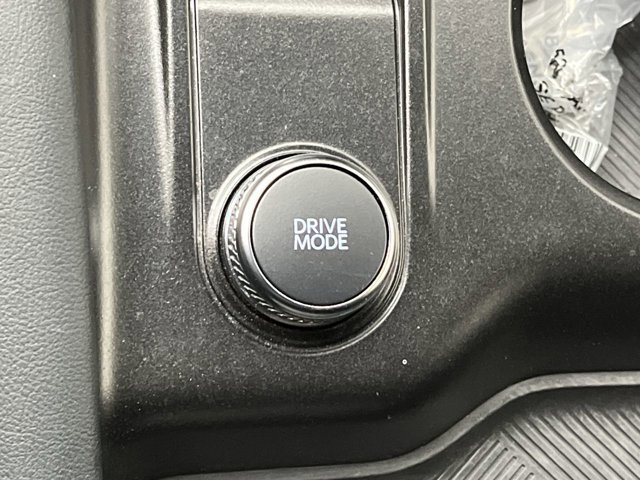 Certified 2025 Ford Explorer ST-Line AWD/4WD image 18