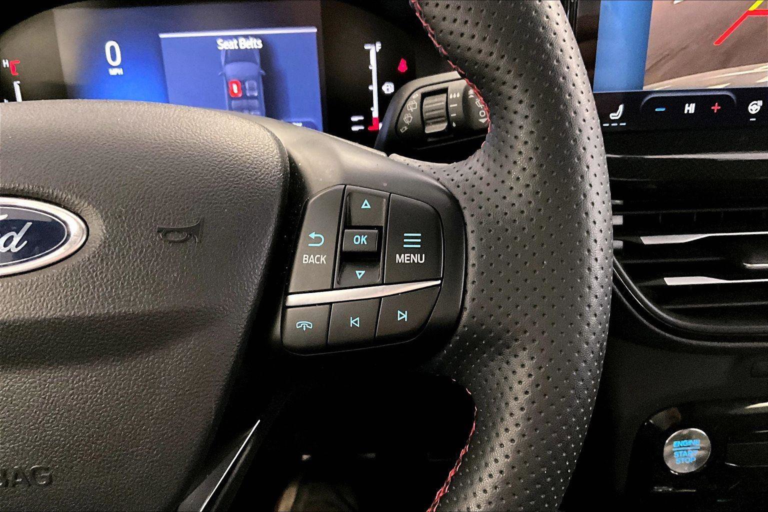 Certified 2023 Ford Escape ST-Line w/ Tech Pack #1 image 18