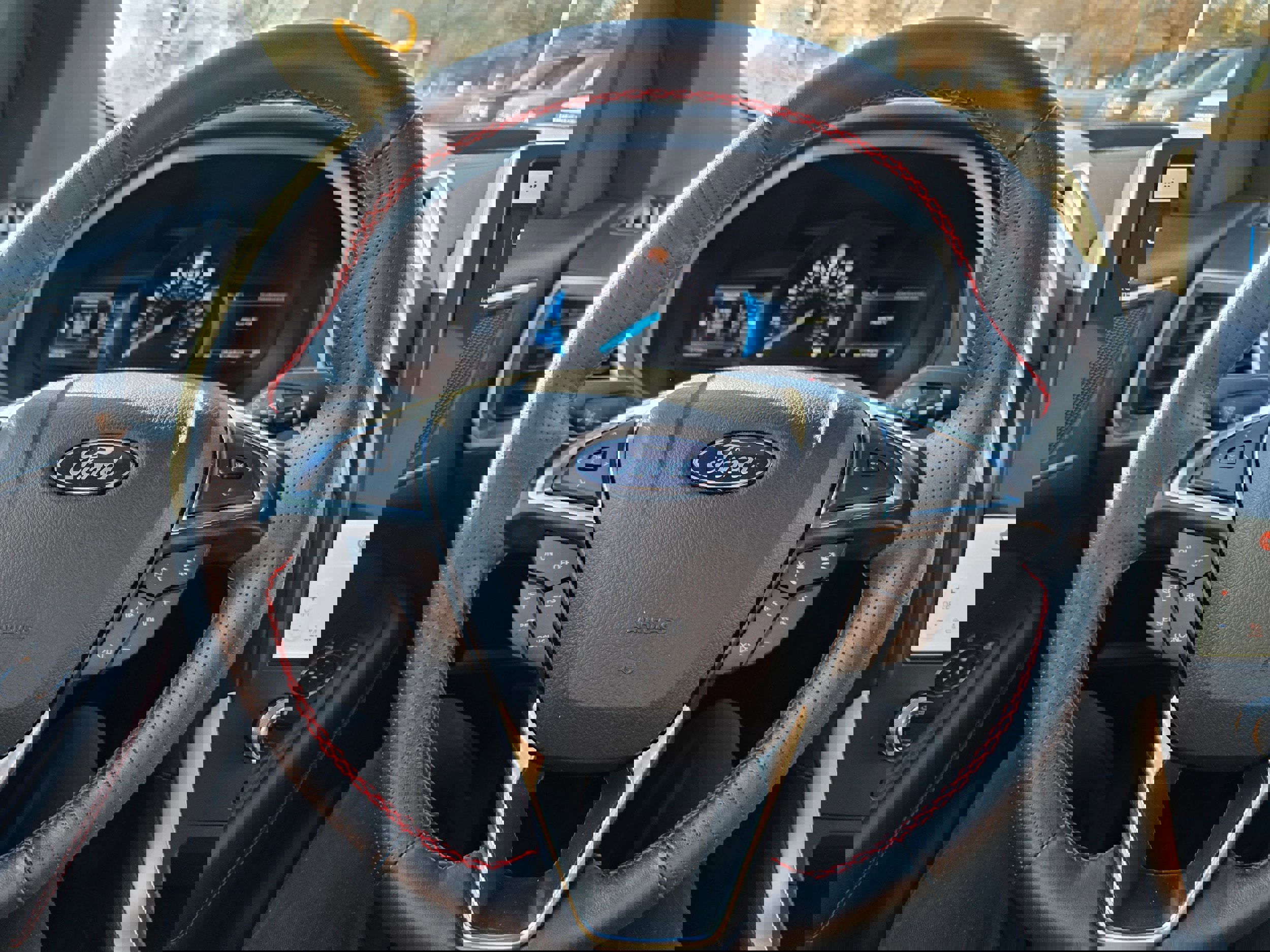 Certified 2024 Ford Edge ST-Line image 14