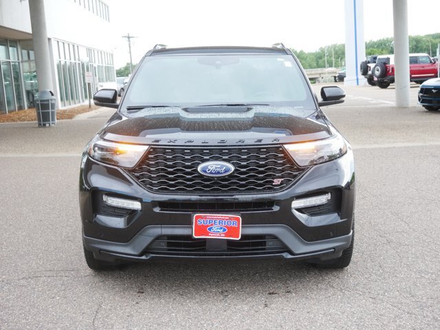 Certified 2020 Ford Explorer ST w/ ST Street Pack AWD/4WD image 2