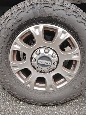 Certified 2022 Ford F250 Lariat w/ Lariat Ultimate Package image 8