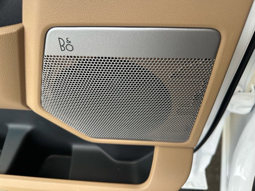 Certified 2024 Ford F250 Lariat w/ Chrome Package image 38