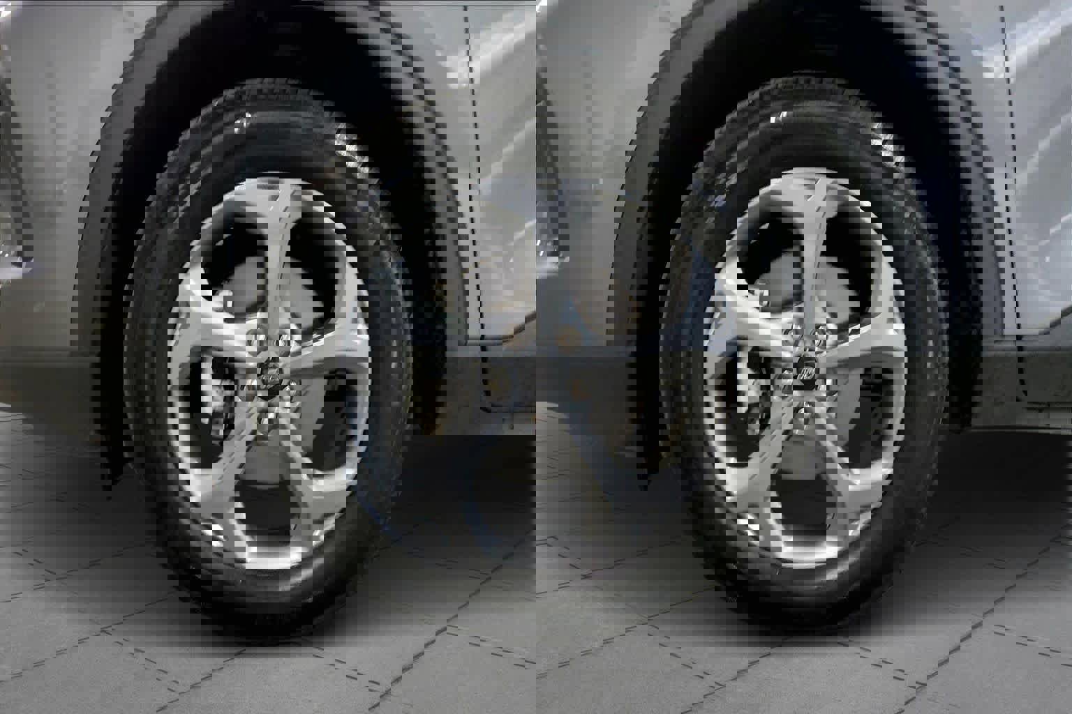 Certified 2025 Ford Escape ST-Line image 13