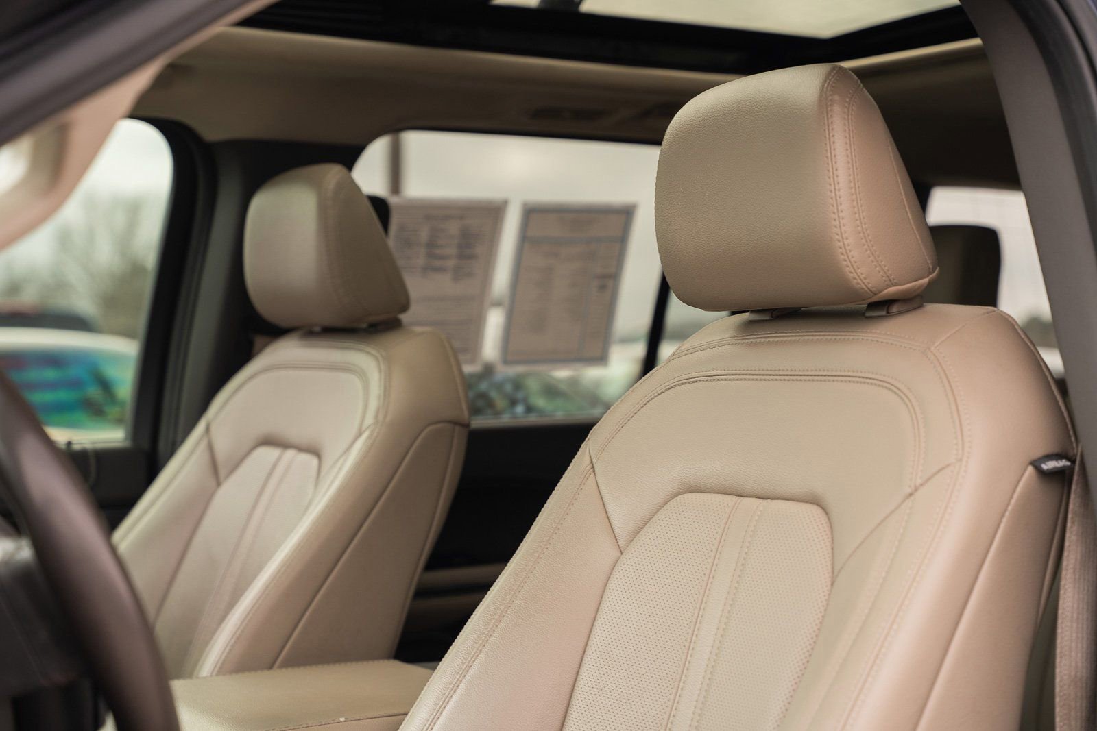 Certified 2021 Ford Expedition Limited image 23