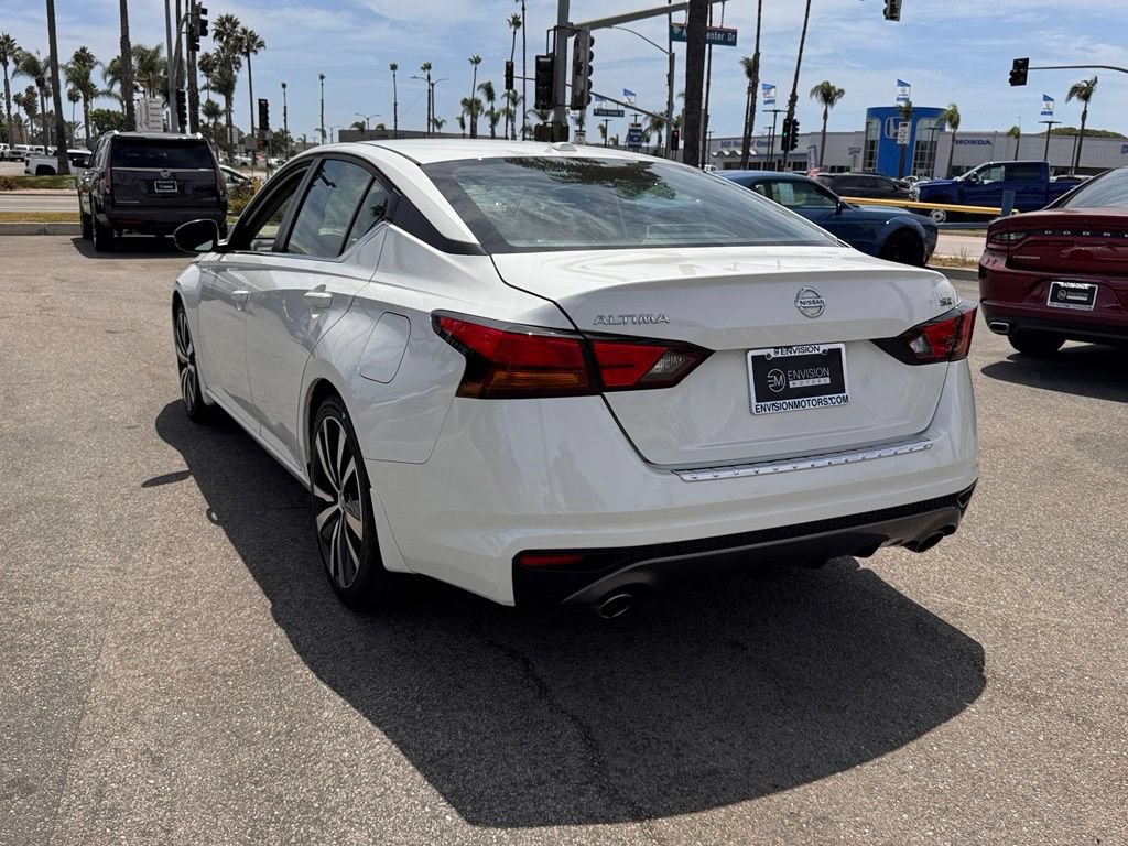 Used 2019 Nissan Altima 2.5 SR w/ SR Premium Package FWD image 10