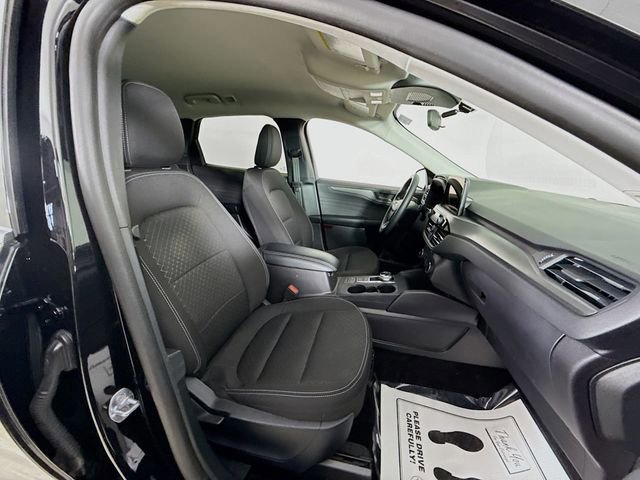 Certified 2025 Ford Escape Active image 25