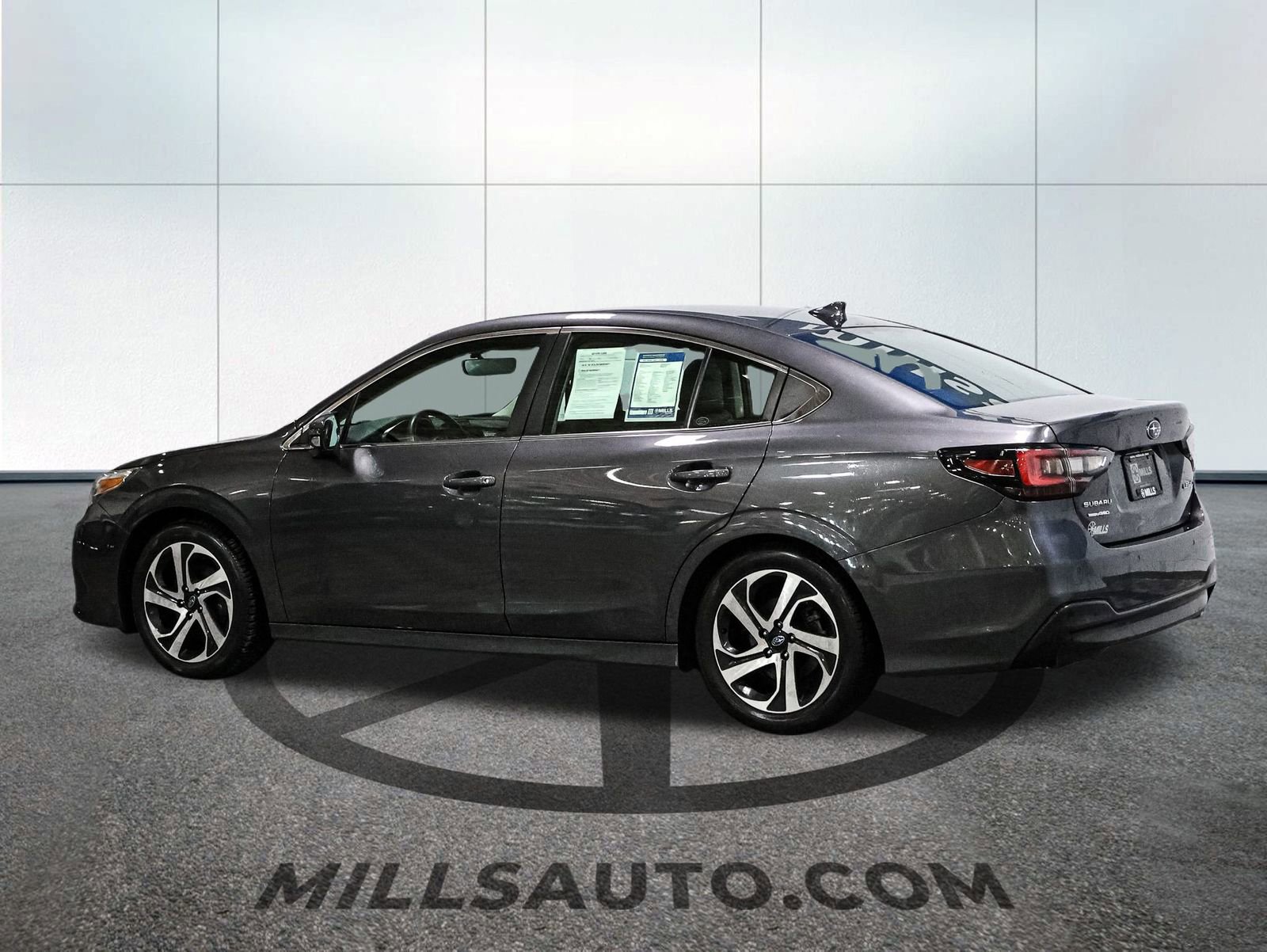 Used 2022 Subaru Legacy Limited image 7