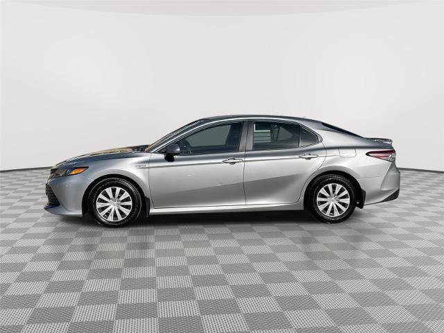 Used 2019 Toyota Camry LE image 2