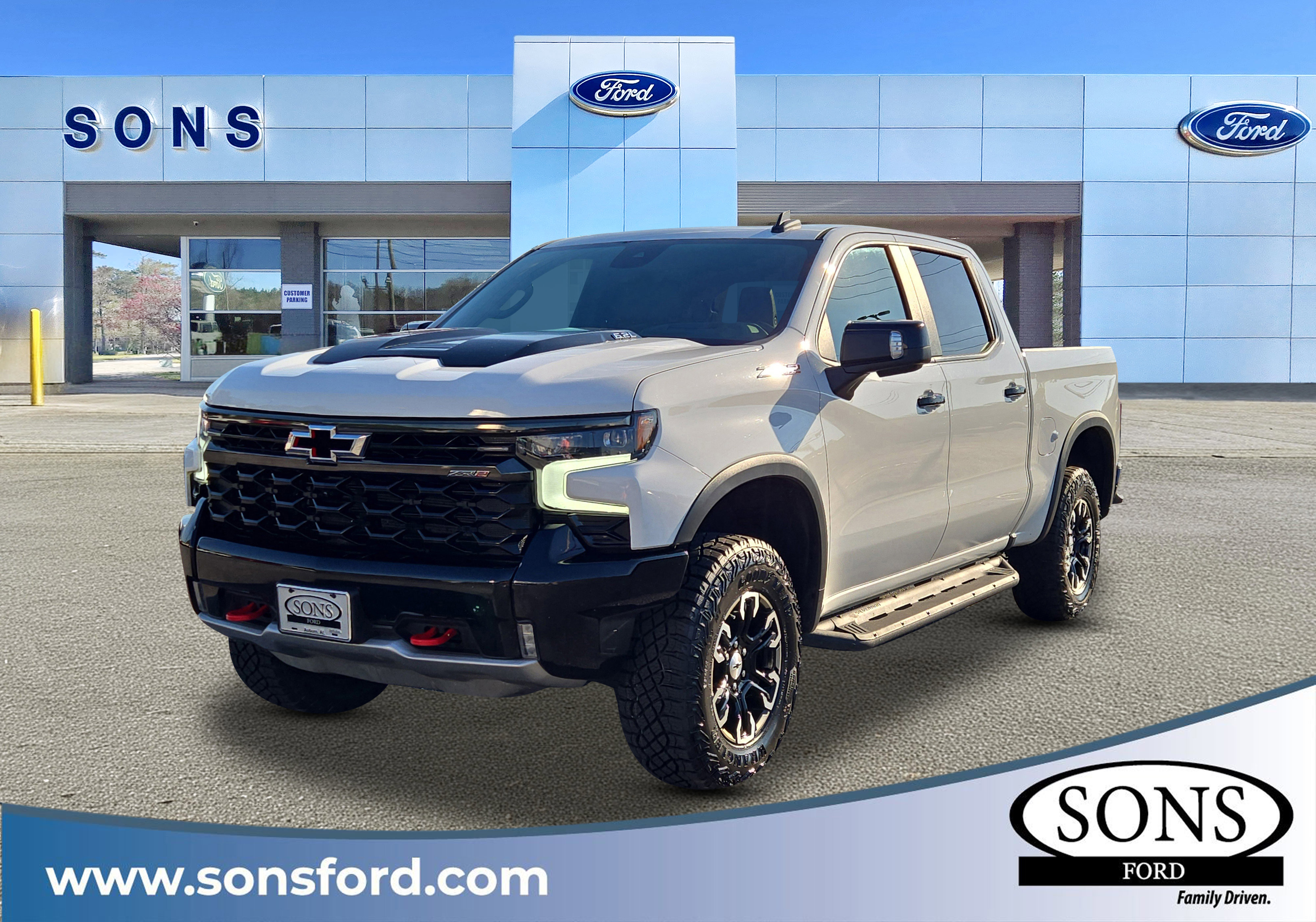 Used 2024 Chevrolet Silverado 1500 ZR2 w/ Technology Package AWD/4WD video 1