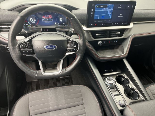 Certified 2025 Ford Explorer ST-Line w/ ST-Line Street Pack AWD/4WD image 16