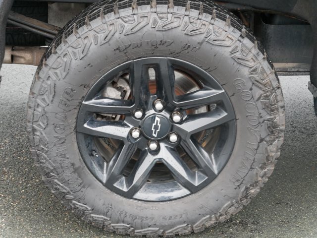 Used 2023 Chevrolet Silverado 1500 LT Trail Boss w/ Protection Package AWD/4WD image 9
