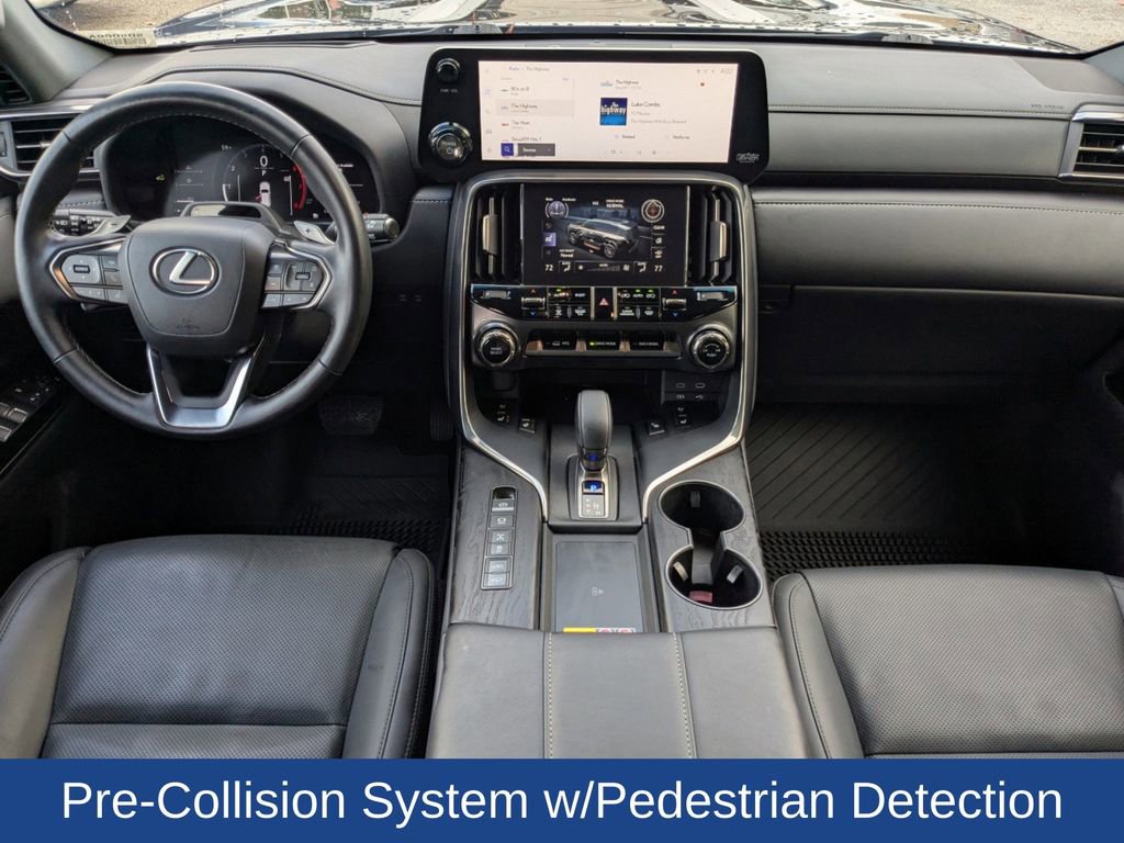 Used 2025 Lexus LX 700h Overtrail image 19