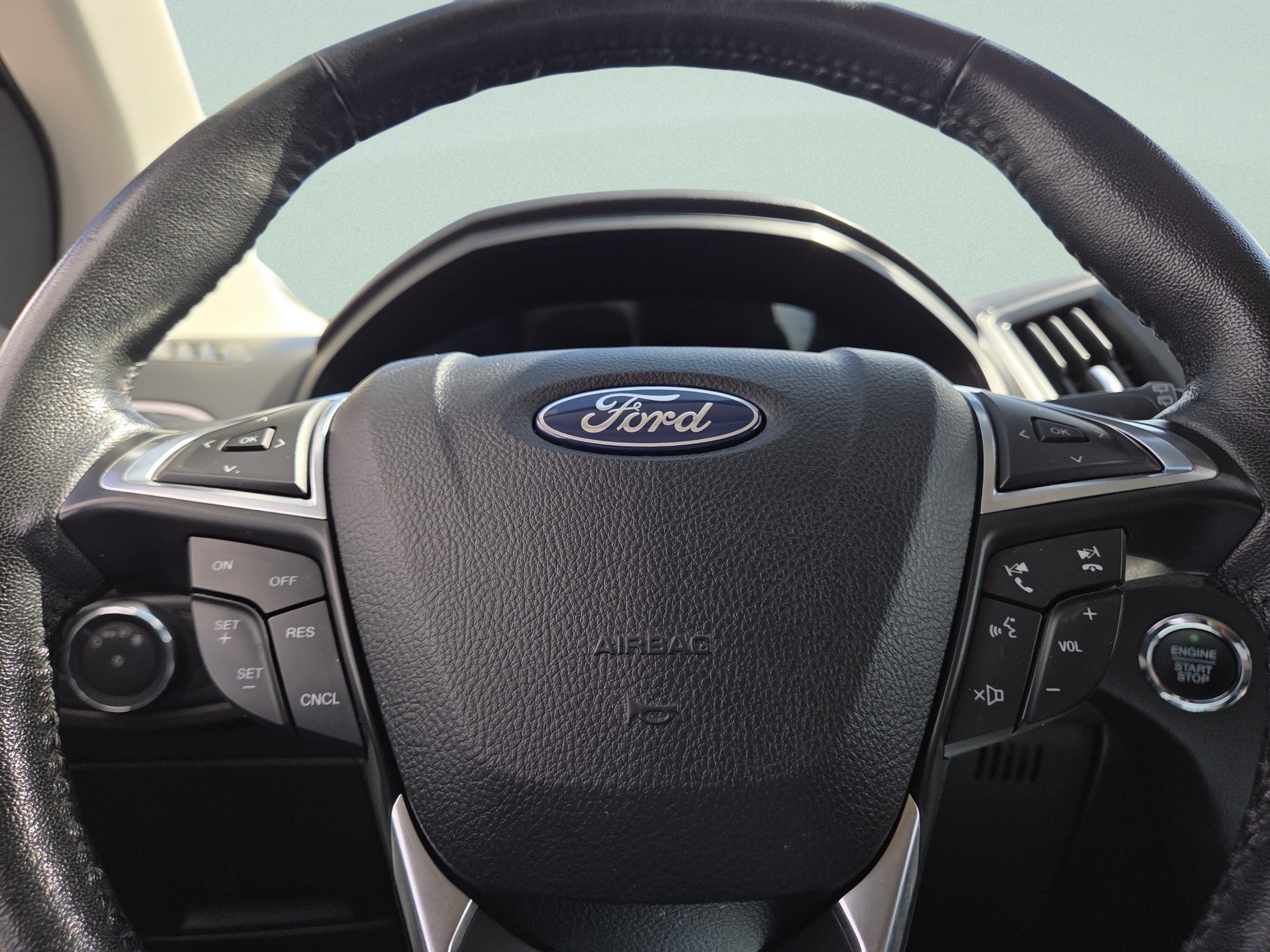 Certified 2022 Ford Edge SEL AWD/4WD image 28