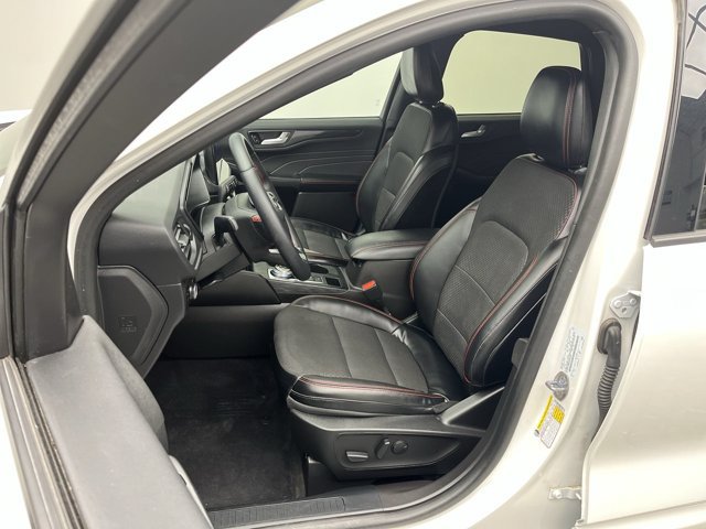 Certified 2023 Ford Escape ST-Line w/ Tech Pack #1 AWD/4WD image 10