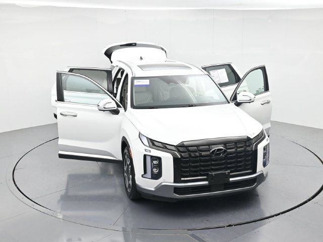 Used 2024 Hyundai Palisade Limited FWD image 52