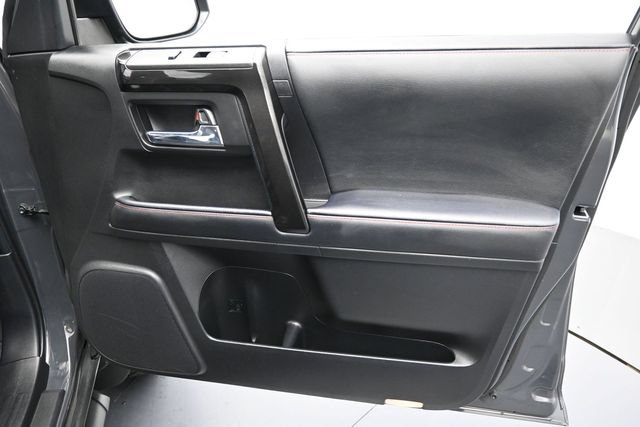 Used 2024 Toyota 4Runner TRD Off-Road Premium w/ Moonroof Package AWD/4WD image 33