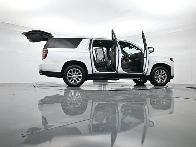 Used 2023 Chevrolet Suburban Premier image 51