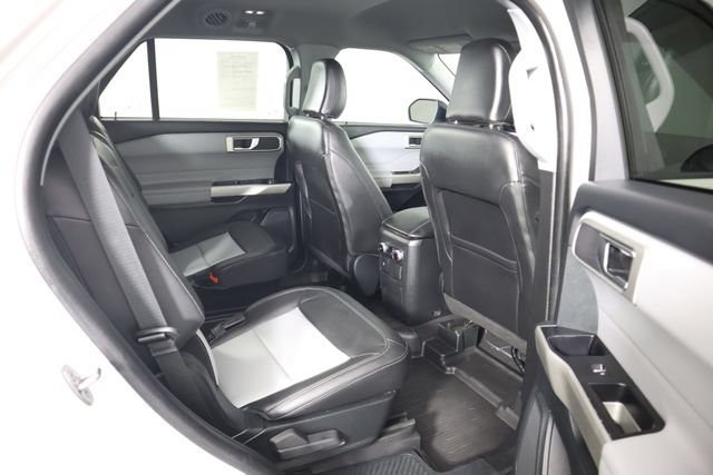 Certified 2023 Ford Explorer XLT w/ XLT Sport Appearance Package AWD/4WD image 73