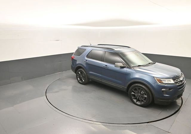 Certified 2019 Ford Explorer XLT w/ Equipment Group 202A AWD/4WD image 24