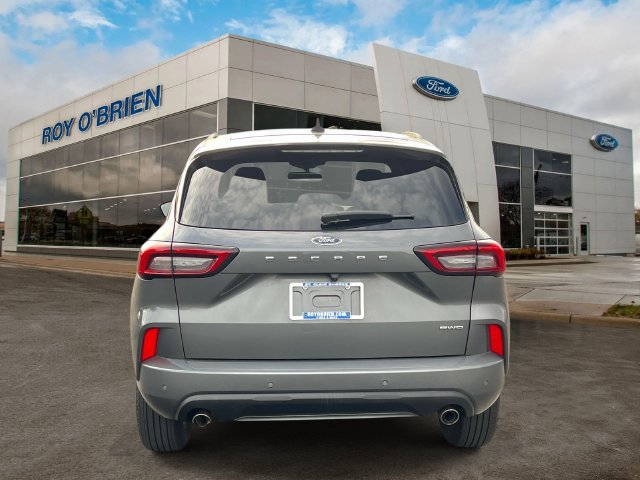 Certified 2024 Ford Escape ST-Line w/ Tech Pack #1 AWD/4WD image 4