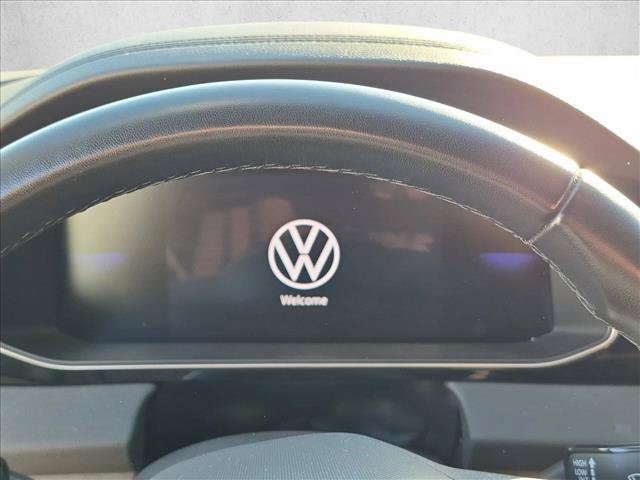 Used 2025 Volkswagen Jetta Sport FWD image 6