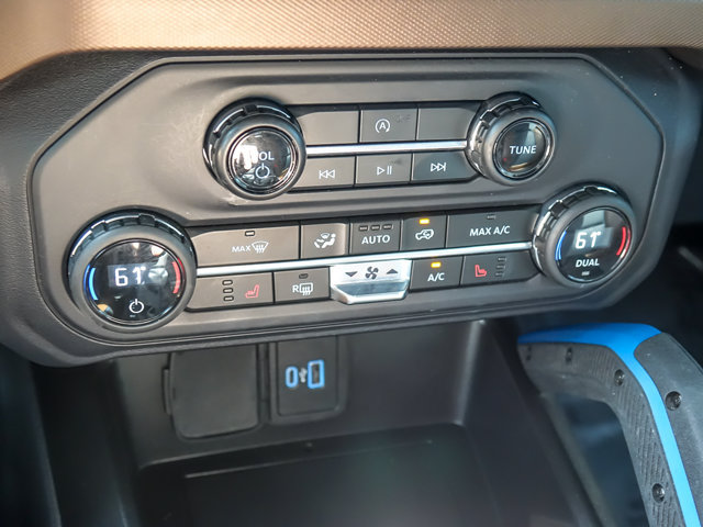 Certified 2023 Ford Bronco Outer Banks AWD/4WD image 18