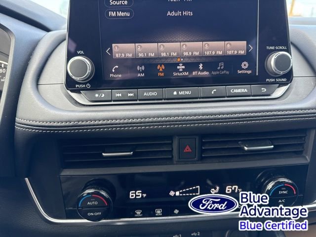 Used 2024 Nissan Rogue SV image 22