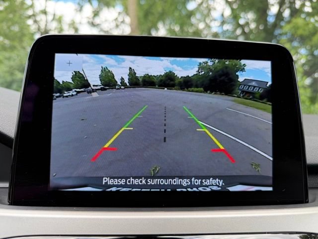 Certified 2022 Ford Escape SE w/ SE Sport Appearance Package AWD/4WD image 18