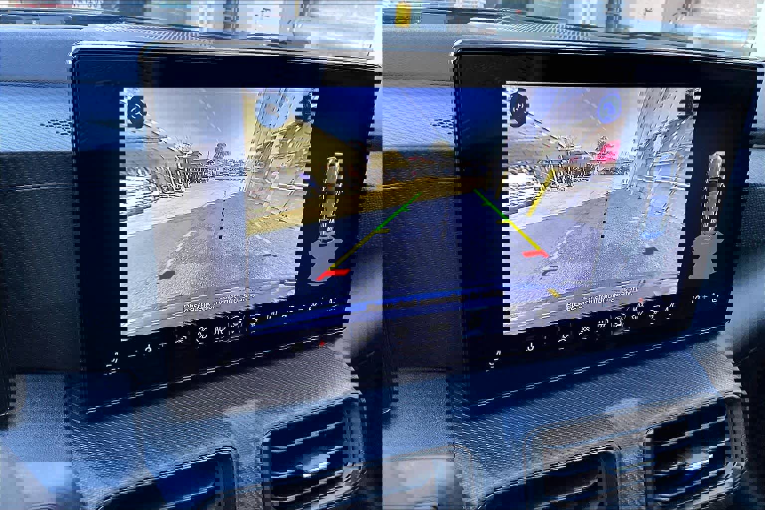 Certified 2025 Ford Mustang Coupe image 30