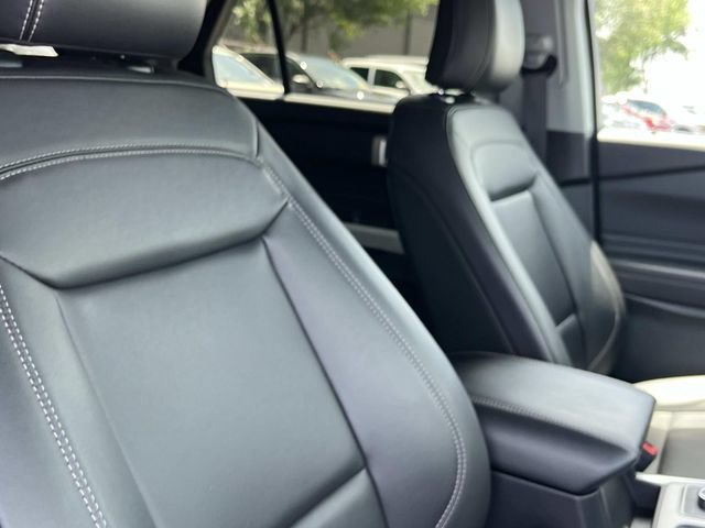 Certified 2023 Ford Explorer XLT w/ Equipment Group 202A AWD/4WD image 26