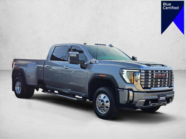 Used 2025 GMC Sierra 3500 Denali w/ Denali Reserve Package AWD/4WD image 1