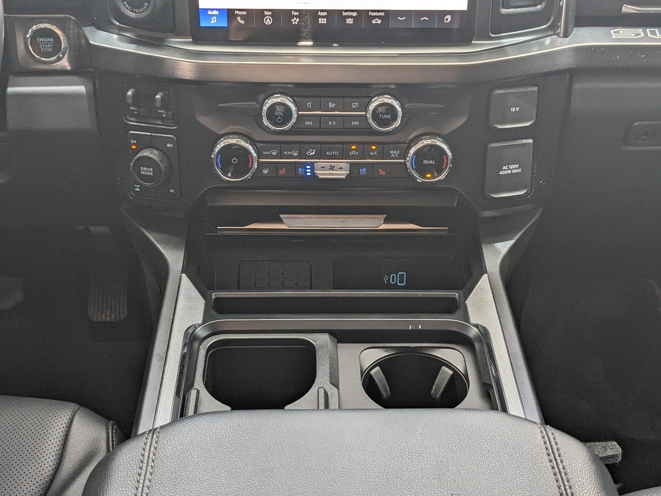 Certified 2023 Ford F250 Lariat w/ Lariat Ultimate Package image 19