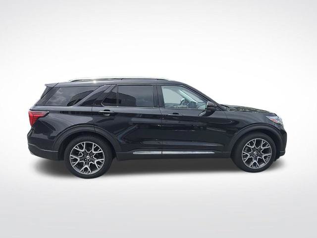 Certified 2025 Ford Explorer Platinum w/ Ultimate Package RWD image 4