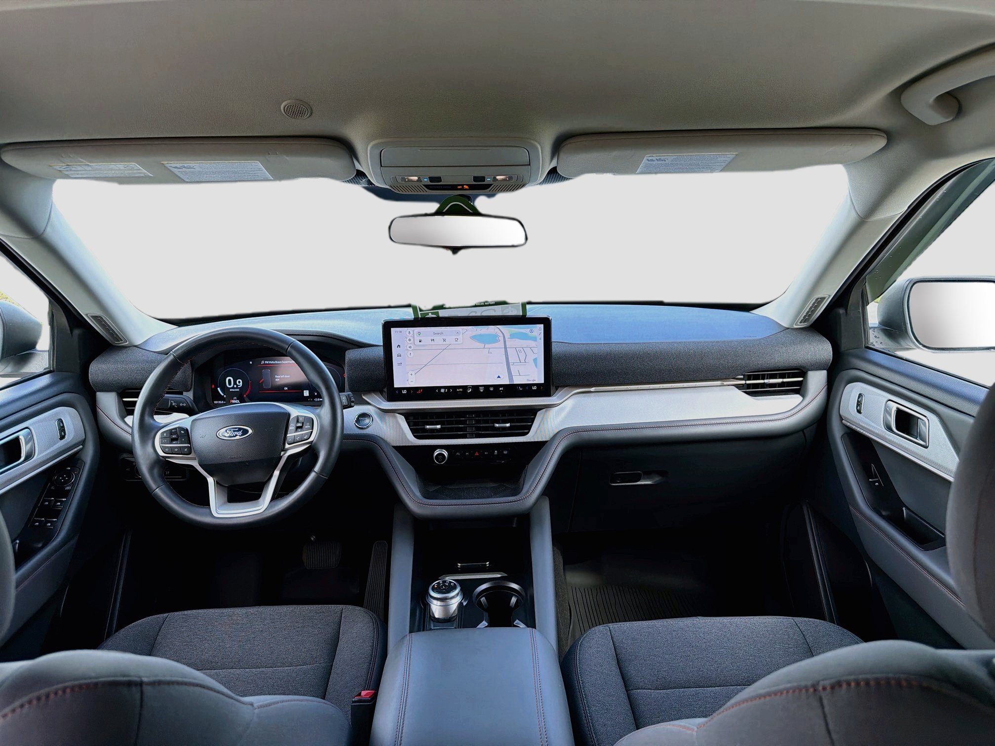 Certified 2025 Ford Explorer Active RWD image 23