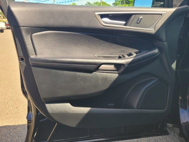 Certified 2023 Ford Edge SEL w/ Convenience Package AWD/4WD image 16