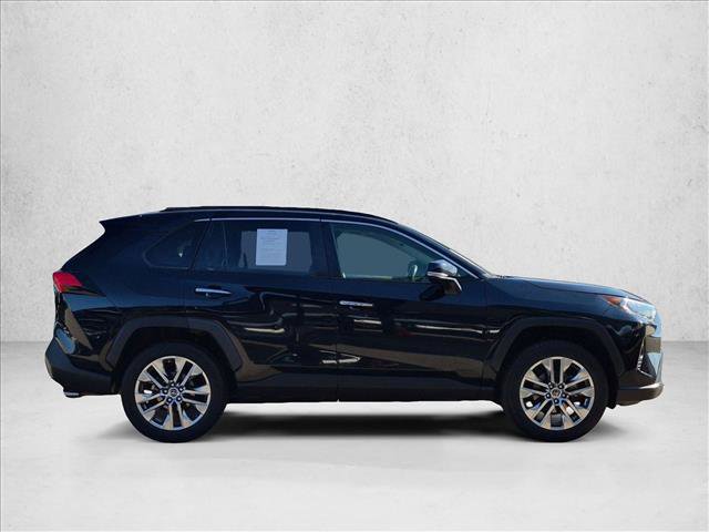 Used 2019 Toyota RAV4 Limited w/ Advanced Technology Package AWD/4WD video 4