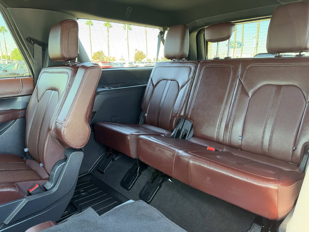Certified 2024 Ford Expedition Max Limited AWD/4WD image 19