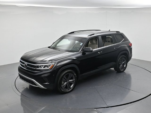 Used 2023 Volkswagen Atlas SE w/ Panoramic Sunroof Package FWD image 45