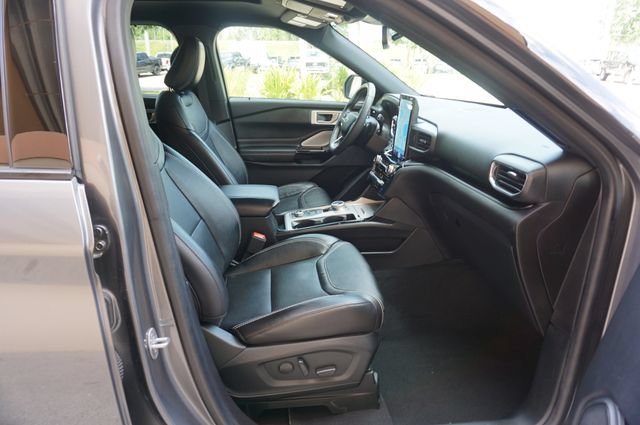 Certified 2022 Ford Explorer ST w/ Equipment Group 401A AWD/4WD image 3