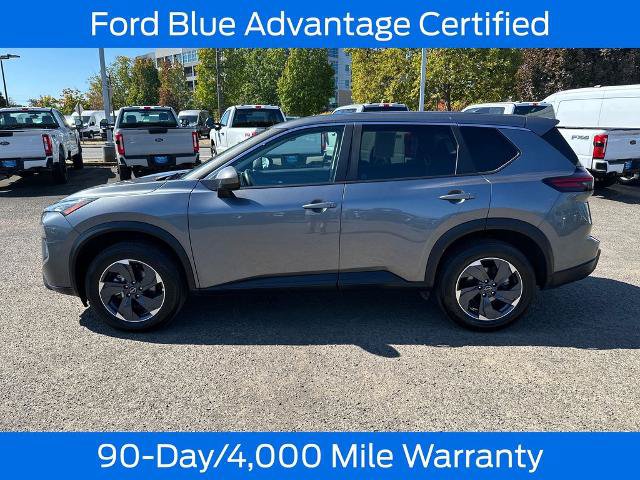 Used 2025 Nissan Rogue SV FWD image 4