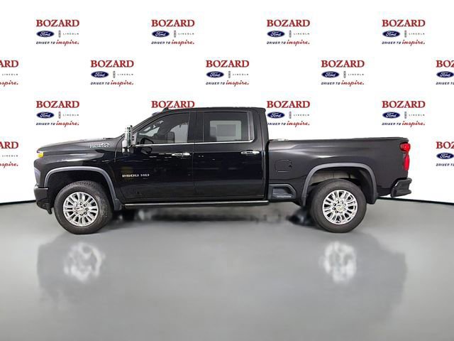 Used 2022 Chevrolet Silverado 2500 High Country w/ Z71 Off-Road Package image 2
